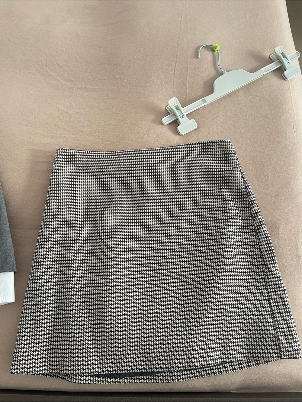 Mango Houndstooth Mini Skirt - Black & White